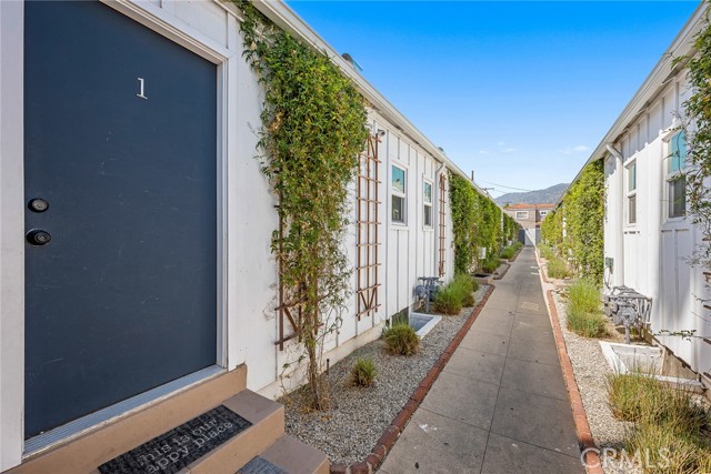 Detail Gallery Image 17 of 37 For 1837 E Colorado Blvd, Pasadena,  CA 91107 - – Beds | – Baths