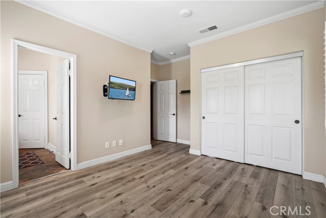 29123 Black Pine Way, Saugus CA: https://media.crmls.org/medias/a6a387d2-87ef-4719-a290-6991aba50f39.jpg
