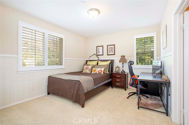 10266 Horsehaven Street, Sun Valley CA: https://media.crmls.org/medias/a6a4440a-da47-4dc4-a3f3-5dad3d1c1c21.jpg