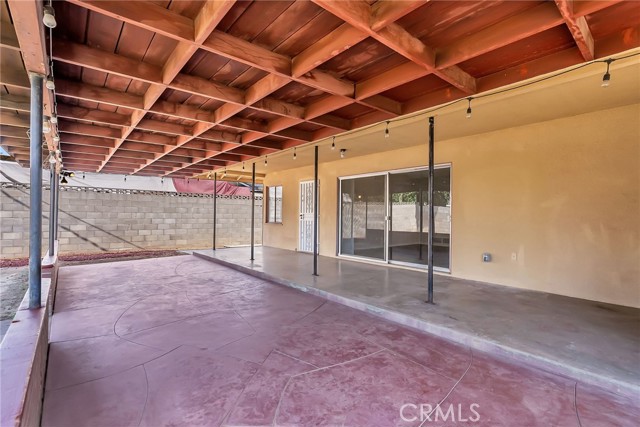 Detail Gallery Image 21 of 29 For 5943 Grand Ave, Riverside,  CA 92504 - 2 Beds | 2 Baths