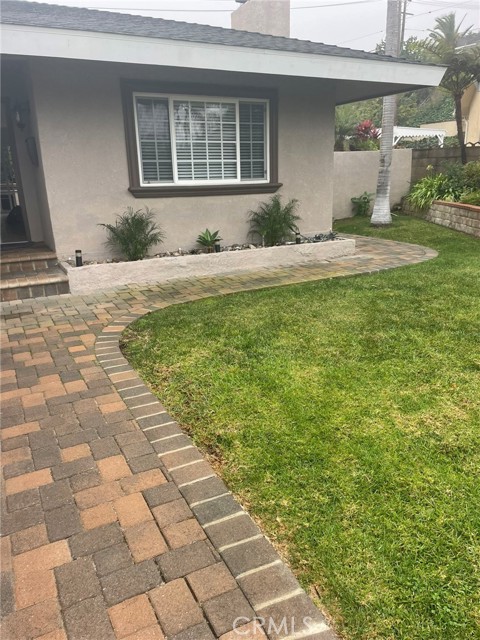 131 S Ellery Drive, San Pedro CA: https://media.crmls.org/medias/a6a525c8-32d3-4412-9ea6-d148cdc47ee0.jpg