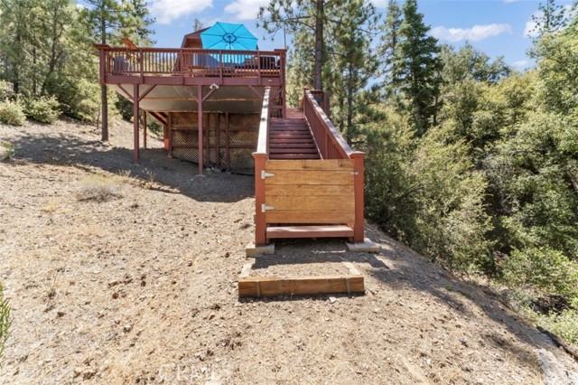 1320 Woodland Drive, Pine Mountain Club CA: https://media.crmls.org/medias/a6a5b0e0-d4d4-4b90-9c84-2a2f29d404c8.jpg