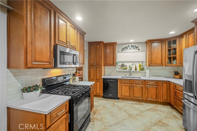 Detail Gallery Image 13 of 50 For 14942 Quill Cir, Huntington Beach,  CA 92647 - 4 Beds | 2 Baths