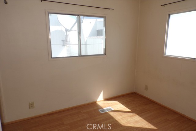 Detail Gallery Image 9 of 11 For 12710 3rd Spc 64,  Yucaipa,  CA 92399 - 3 Beds | 2 Baths