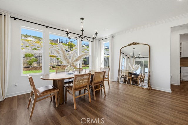 Detail Gallery Image 25 of 74 For 28445 Sunny Ridge Terrace, Castaic,  CA 91384 - 4 Beds | 3/1 Baths