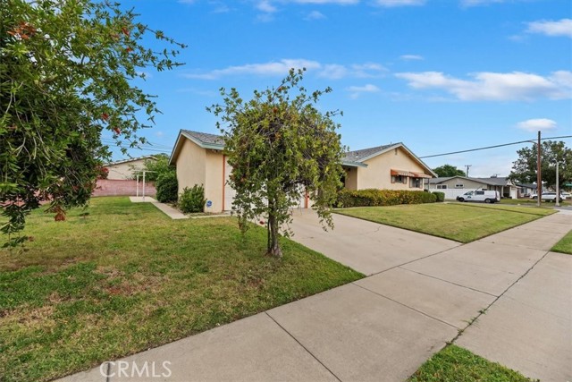 Detail Gallery Image 6 of 37 For 1310 Hollowell, Ontario,  CA 91762 - 3 Beds | 2 Baths