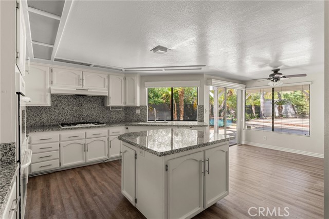 Detail Gallery Image 11 of 52 For 3243 E Meadowridge Rd, Orange,  CA 92867 - 4 Beds | 2/1 Baths