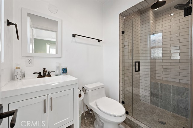 Detail Gallery Image 18 of 35 For 20852 Kittridge, Winnetka,  CA 91306 - 3 Beds | 2 Baths