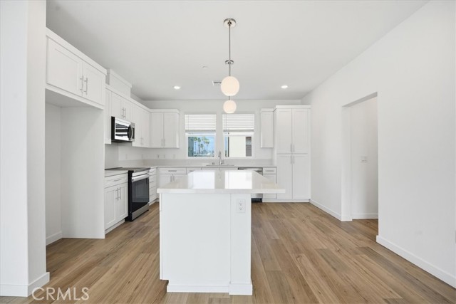 Detail Gallery Image 13 of 37 For 9367 via Azul, Pico Rivera,  CA 90660 - 3 Beds | 2/1 Baths