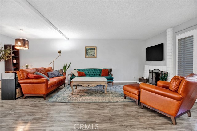 8410 Winnetka Avenue, 23 photo 7