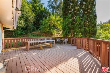 3540 N Knoll Drive, Los Angeles CA: https://media.crmls.org/medias/a6a8f0f3-0604-44d4-893e-4b54d2445eea.jpg