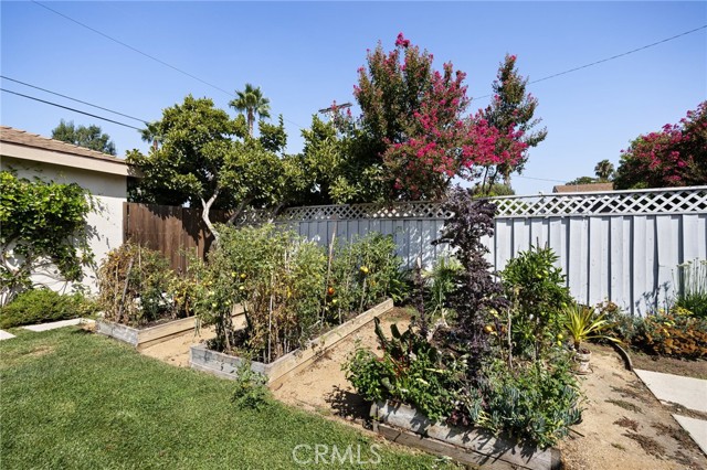 Detail Gallery Image 22 of 24 For 5655 Natick Ave, Sherman Oaks,  CA 91411 - 3 Beds | 2 Baths