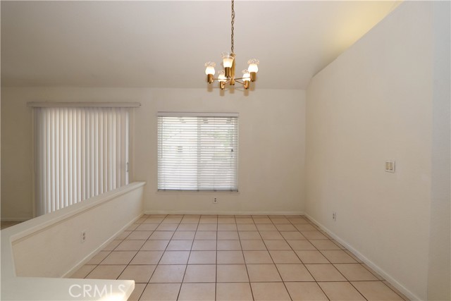 Detail Gallery Image 6 of 45 For 75 Hidden Valley Rd, Pomona,  CA 91766 - 3 Beds | 2 Baths