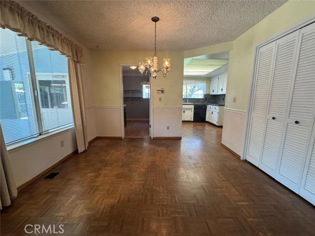 Detail Gallery Image 6 of 35 For 1225 Romano Way, Modesto,  CA 95355 - 3 Beds | 2 Baths