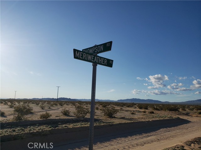 4461 Meriwether Road, 29 Palms CA: https://media.crmls.org/medias/a6aa234f-07ec-46f5-9497-1b5dff7cf0c0.jpg