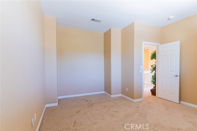 Detail Gallery Image 38 of 56 For 17331 Cross Creek Ln, Riverside,  CA 92503 - 5 Beds | 3/1 Baths