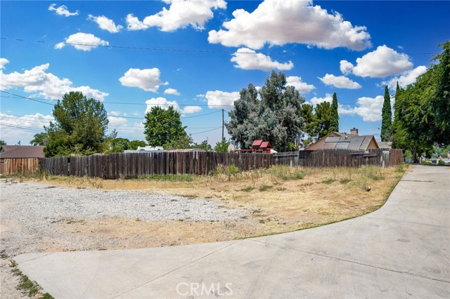 Detail Gallery Image 33 of 38 For 35015 Avenue G, Yucaipa,  CA 92399 - 5 Beds | 3 Baths