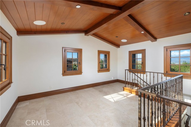 Detail Gallery Image 38 of 55 For 97 Canyon, Irvine,  CA 92603 - 6 Beds | 6/2 Baths