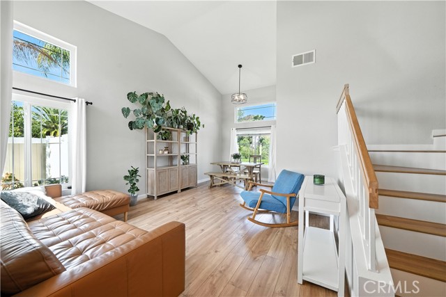 Image 9 of 55 For 24089 Morella Circle