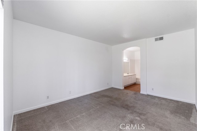 28 Sandpiper Lane, Aliso Viejo CA: https://media.crmls.org/medias/a6afa870-b56e-4882-bb34-e34d7ab359df.jpg