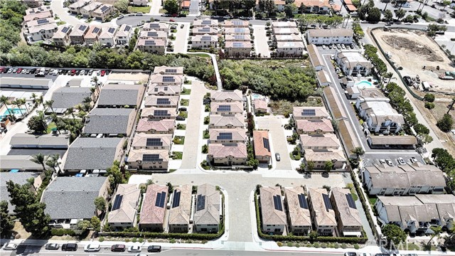Detail Gallery Image 26 of 26 For 202 Bay Laurel Ct, Vista,  CA 92083 - 3 Beds | 2/1 Baths