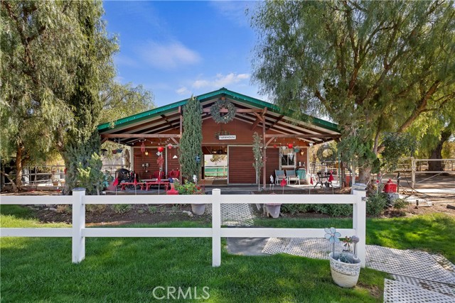 Image 5 of 75 For 17325 High Country Circle