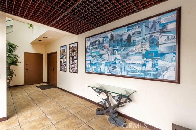 430 West Colorado Street photo 4