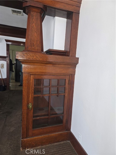 Detail Gallery Image 7 of 16 For 555 W 43rd, Los Angeles,  CA 90037 - – Beds | – Baths