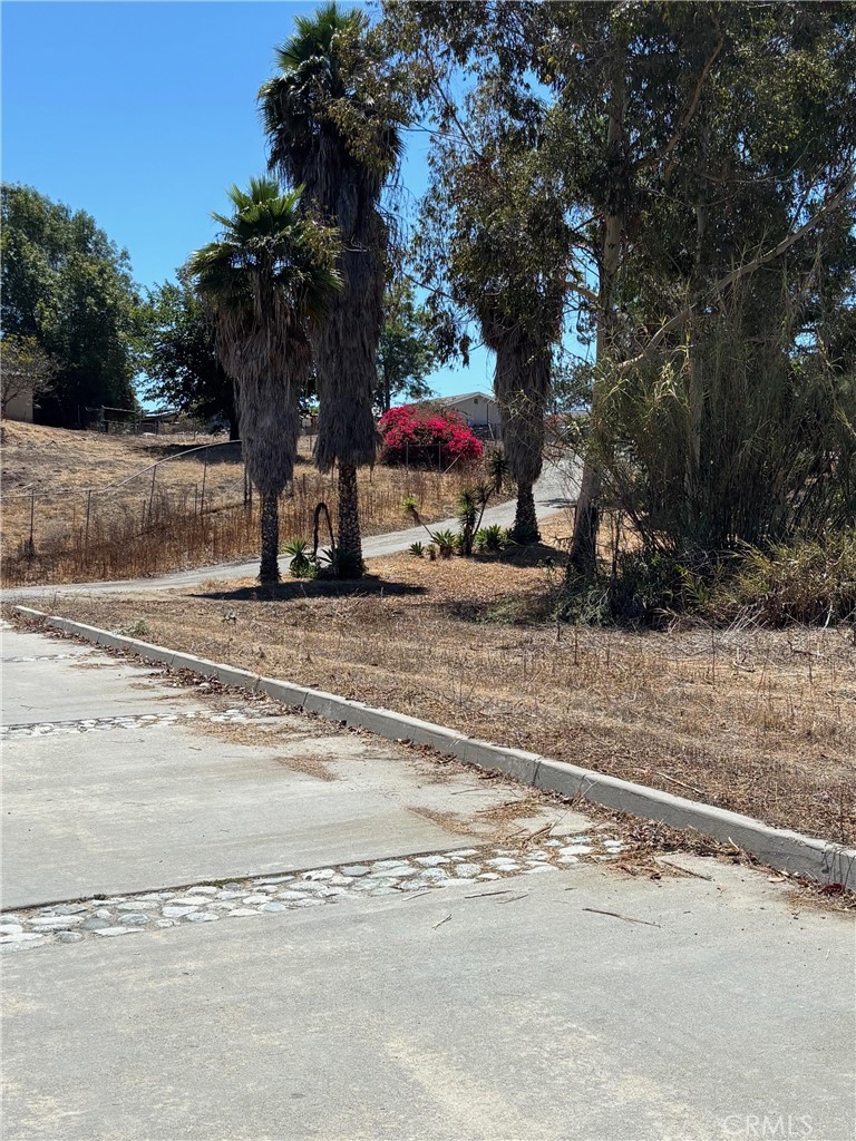1937 Sunset Drive - photo 15