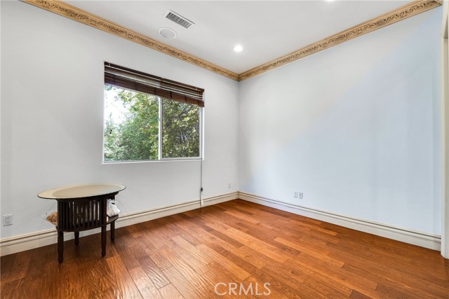 22349 Dolorosa Street, Woodland Hills CA: https://media.crmls.org/medias/a6b2bae9-6905-4b56-ac4b-901e5179d8ca.jpg