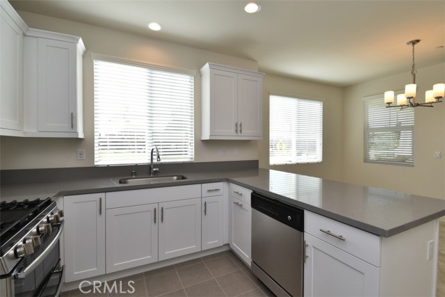 Detail Gallery Image 6 of 37 For 4315 Wild Ginger Cir, Yorba Linda,  CA 92886 - 3 Beds | 2/1 Baths