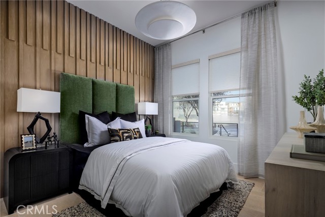 Detail Gallery Image 13 of 18 For 136 Creation, Irvine,  CA 92618 - 5 Beds | 5 Baths