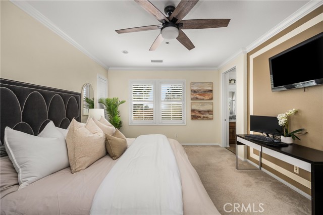 Image 33 of 62 For 20008 Villa Palazzo