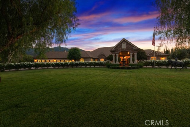 Detail Gallery Image 4 of 75 For 23965 Lawson Rd, Corona,  CA 92883 - 4 Beds | 3/1 Baths