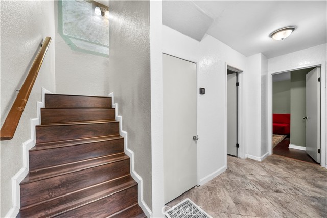 Image 18 of 40 For 30901 Live Oak Drive