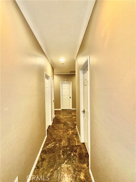 Detail Gallery Image 13 of 30 For 35579 Country Creek Dr, Yucaipa,  CA 92399 - 4 Beds | 2 Baths