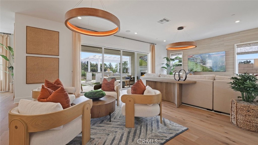 MLS #OC26163709 image #8