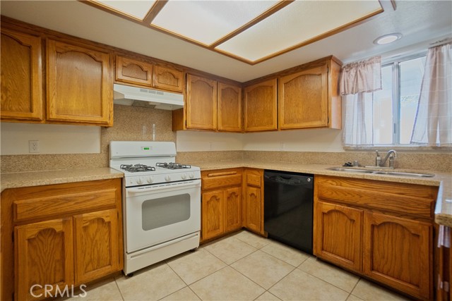 Detail Gallery Image 10 of 34 For 7681 Newhall Ave, Hesperia,  CA 92345 - 3 Beds | 2 Baths