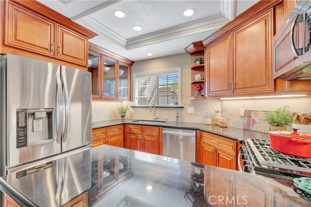 Detail Gallery Image 9 of 34 For 24419 Kingston Ct, Laguna Hills,  CA 92653 - 2 Beds | 2/1 Baths