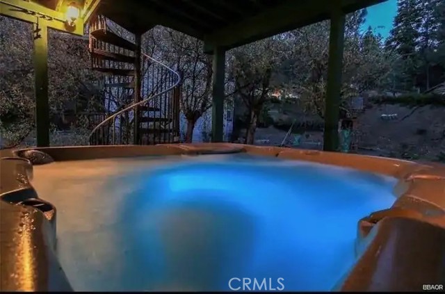 Detail Gallery Image 25 of 30 For 43354 Deer Canyon, Big Bear Lake,  CA 92315 - 3 Beds | 2/1 Baths