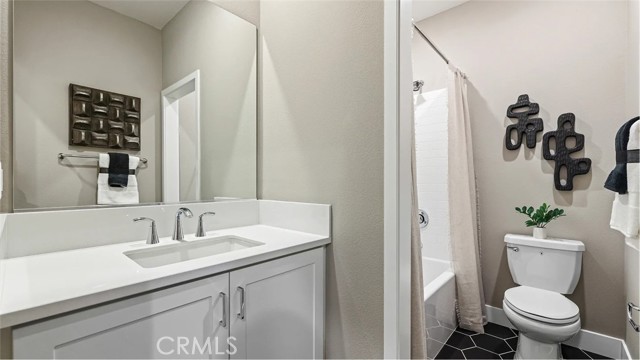 Detail Gallery Image 18 of 28 For 1750 E Park St #20,  Anaheim,  CA 92805 - 3 Beds | 2/1 Baths