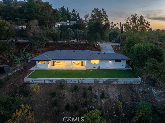 2115 E Santiago Street, Covina CA: https://media.crmls.org/medias/a6ba15d3-21e9-48ed-87d6-64e027fef06a.jpg