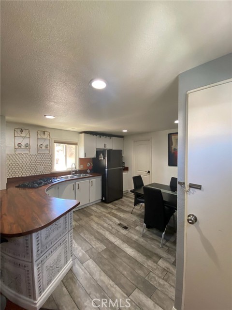 Detail Gallery Image 2 of 18 For 657 Lebec Rd #24,  Lebec,  CA 93243 - 2 Beds | 1 Baths