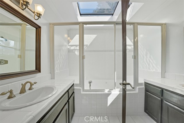 Upper Unit Bathroom 2