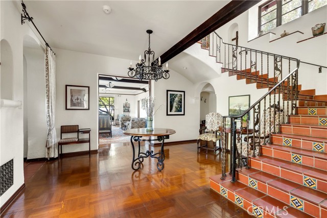 Detail Gallery Image 6 of 53 For 11572 Cielo Pl, North Tustin,  CA 92705 - 4 Beds | 3/1 Baths