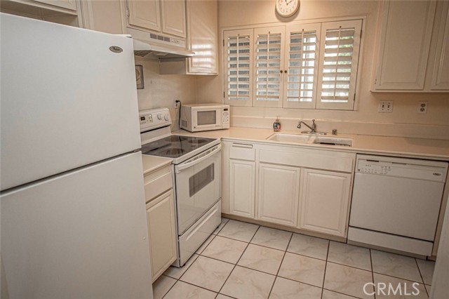 Detail Gallery Image 9 of 14 For 3338 Punta Alta 3d,  Laguna Woods,  CA 92637 - 1 Beds | 1 Baths