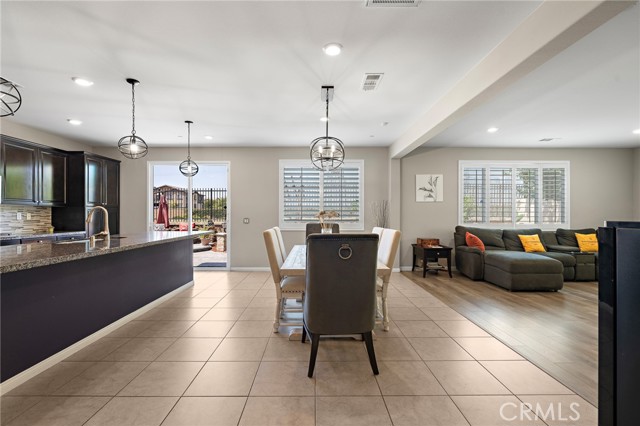 Detail Gallery Image 7 of 28 For 14212 Willamette Ave, Chino,  CA 91710 - 5 Beds | 3 Baths
