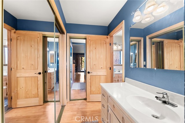 Detail Gallery Image 15 of 31 For 2011 Nob Hill, Running Springs,  CA 92382 - 3 Beds | 2/1 Baths