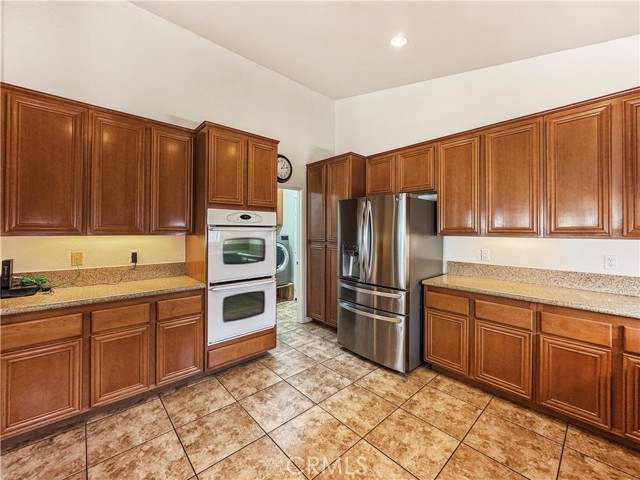 Detail Gallery Image 5 of 22 For 3971 Cove Cir, Blythe,  CA 92225 - 3 Beds | 3/1 Baths