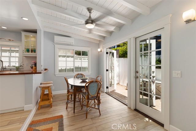 Detail Gallery Image 9 of 23 For 533 Lombardy Lane, Laguna Beach,  CA 92651 - 2 Beds | 1 Baths